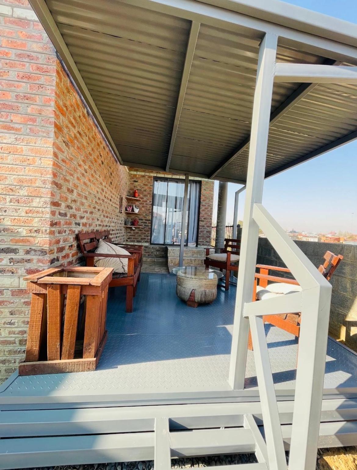 Moh Ville Guest House Μαζέρου Εξωτερικό φωτογραφία